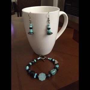 Bracelet and earrings set